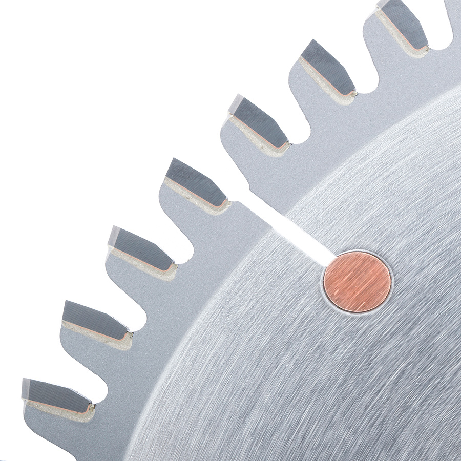 Amana 575601 Carbide Tipped Aluminum and Non-Ferrous Metals 7 Inch Dia x 58T TCG, -6 Deg, 5/8 Bore